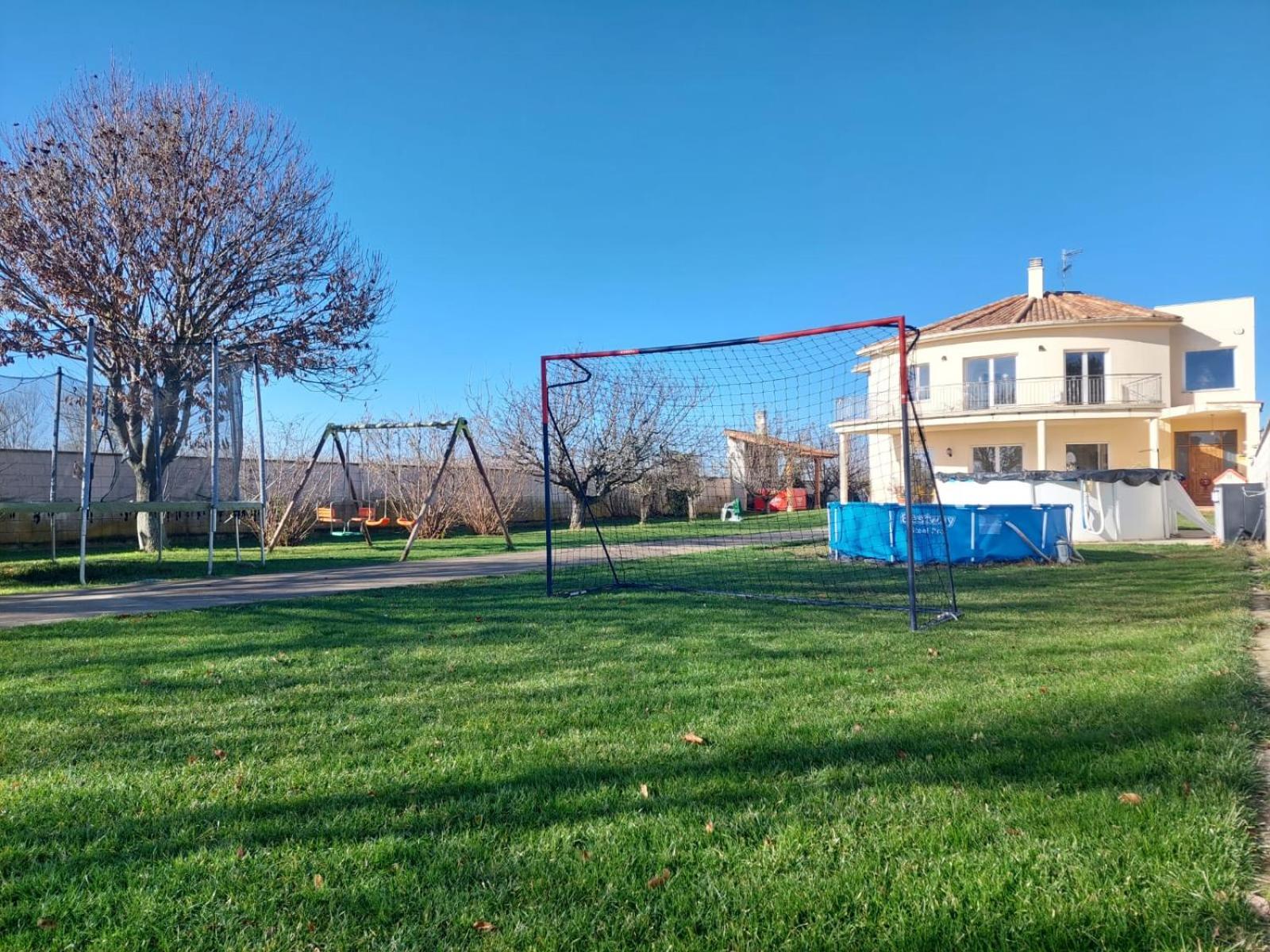 Casa Miguel Y Sally Villanueva de Las Manzanas Zewnętrze zdjęcie